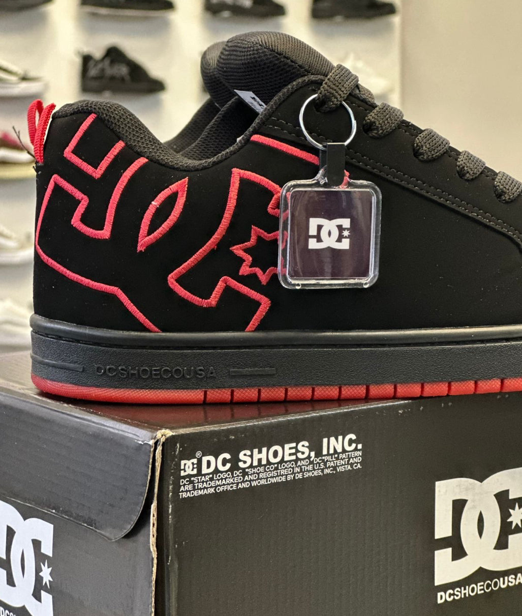 2x1 | Modelo Court + 12 Pares de Medias de REGALO!